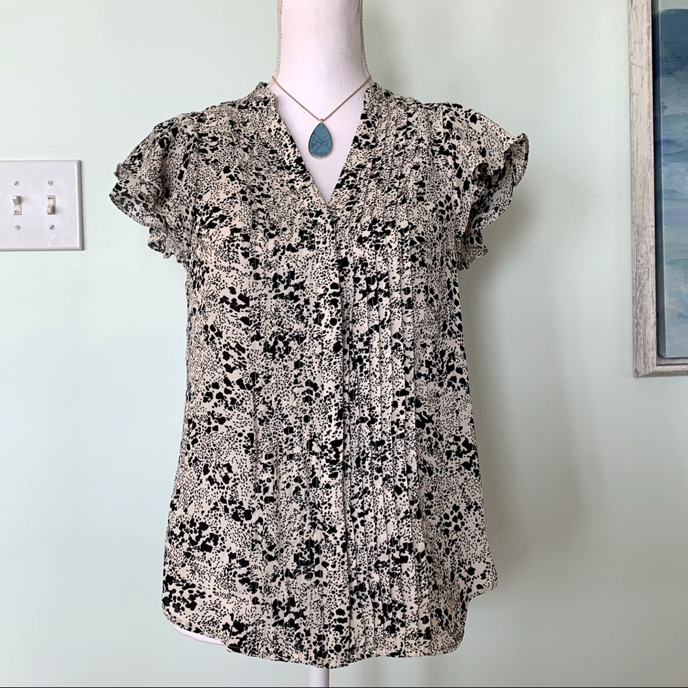H&M Flutter Sleeve Pleated Print Top Blouse Xs - image 1